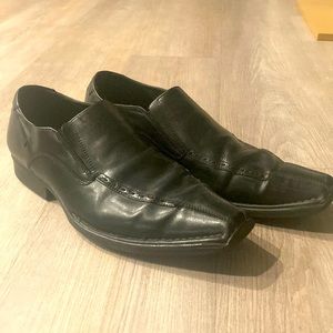 Leather dress shoe